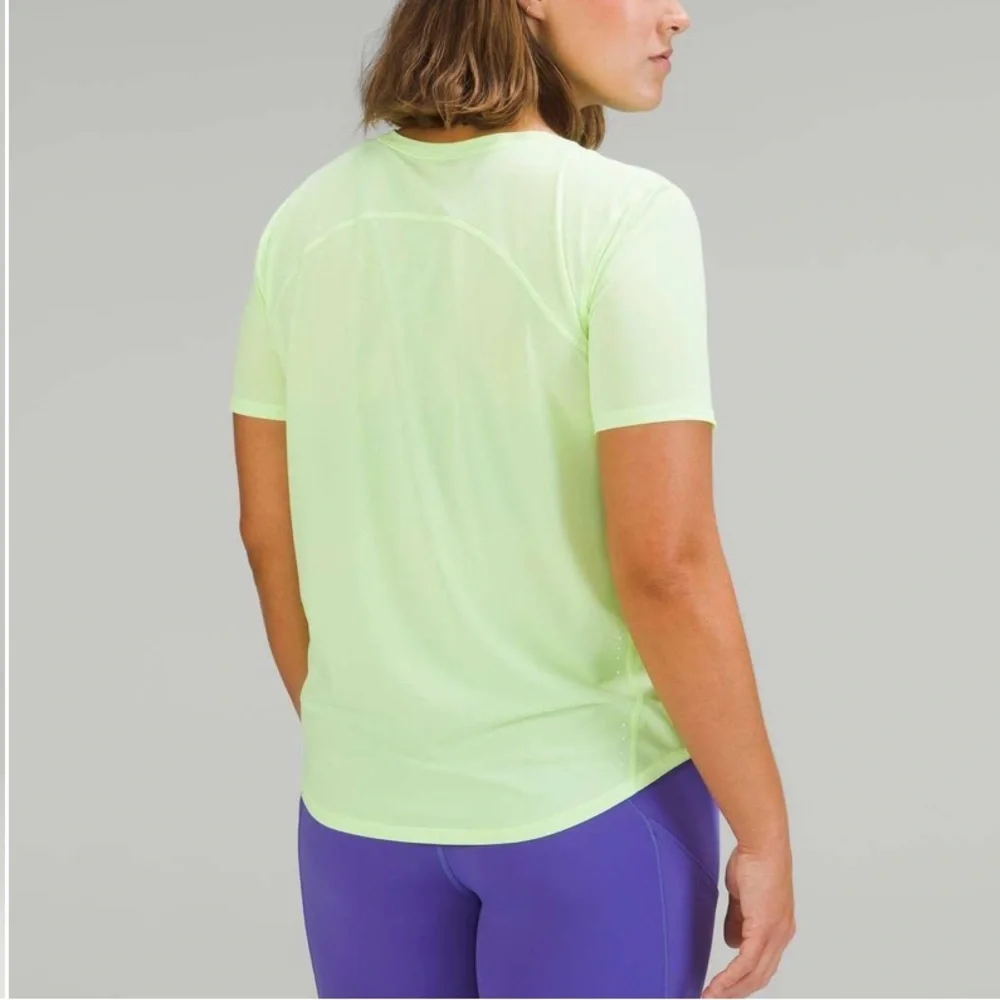 lululemon athletica material shine